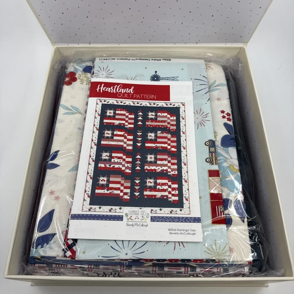 HEARTLAND Quilt Kit Beverly McCullough 63 x 85 Patriotic Quilt Kit BRAND NEW